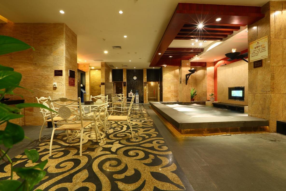 פושאן Green Lake Hot Spring Hotel מראה חיצוני תמונה