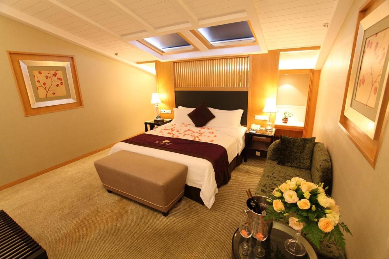 פושאן Green Lake Hot Spring Hotel מראה חיצוני תמונה